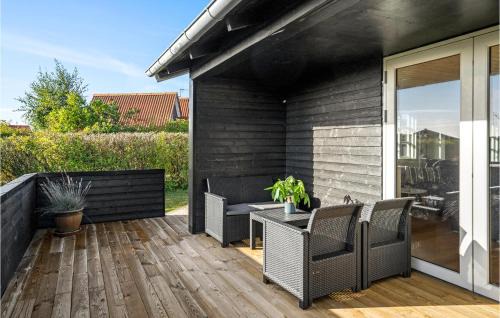 Juelsminde House | Amazing Home In Juelsminde With Wifi