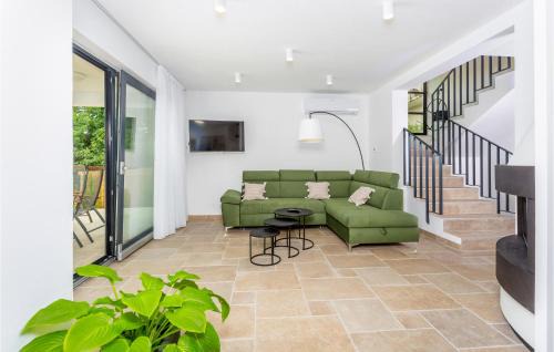 Mucici House | Amazing Home In Jurdani