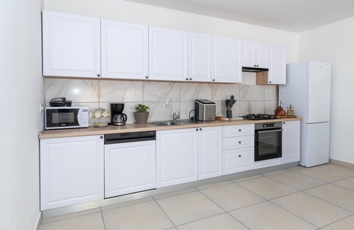 Momici House | Amazing home in Kula Norinska with WiFi