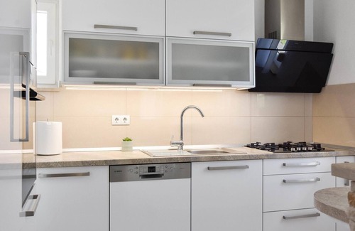 Citluk House | Amazing home in Lucane with WiFi
