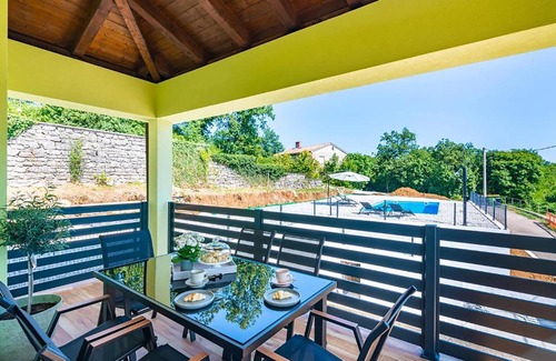 Mucici House | Amazing home in Matulji with WiFi