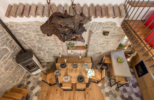 Matulji House | Amazing home in Mucici with kitchen