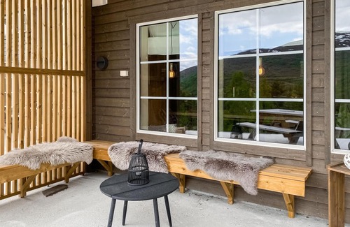 Eid House | Amazing home in Nordfjordeid with WiFi