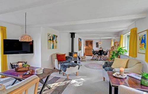Morsø Municipality House | Amazing Home In Nykøbing M With Wifi