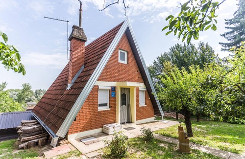Opatovac House | Amazing home in Opatovac with WiFi