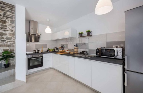 Cepic House | Amazing home in Oprtalj