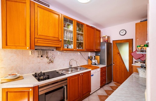 Podgradina House | Amazing home in Podgradina with WiFi