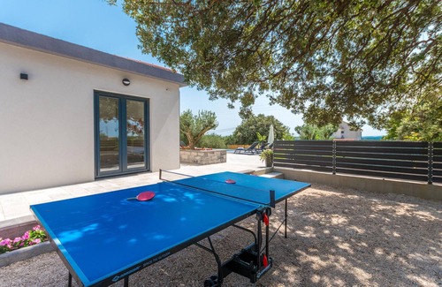 Polaca House | Amazing home in Polaca