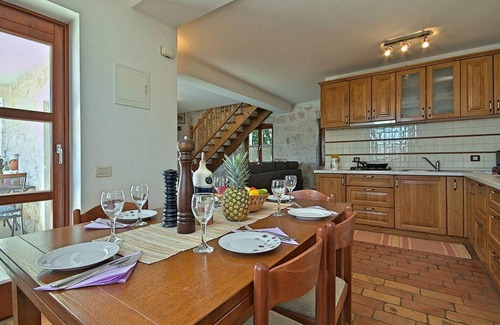 Fuskulin House | Amazing home in Porec