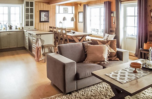 Rauland House | Amazing home in Rauland with kitchen