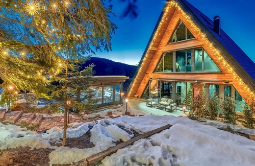 Ravna Gora House | Amazing home in Ravna Gora with sauna