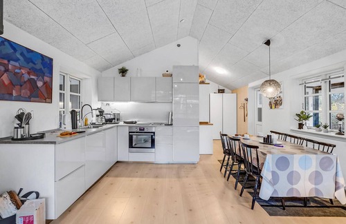 Kramnitse House | Amazing home in Rødby with sauna