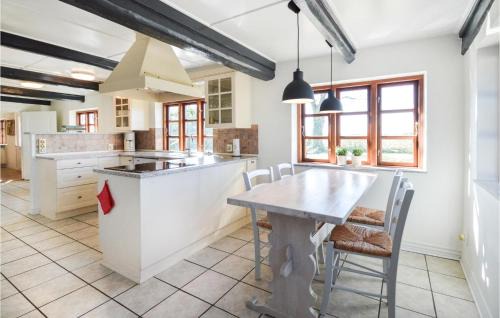 Sollested House | Amazing Home In Søllested With Wifi
