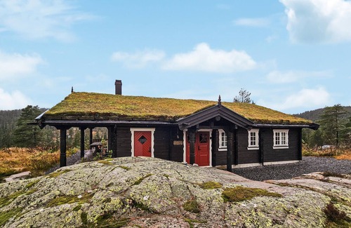 Flesberg House | Amazing home in Svene with sauna