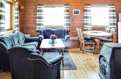 Utne House | Amazing home in Utne with sauna