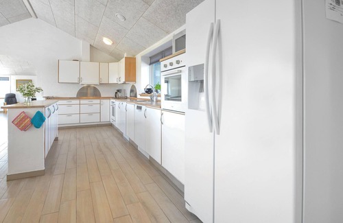 Agger House | Amazing home in Vestervig with WiFi
