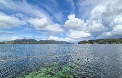 Vindafjord House | Amazing Home In Vikebygd With Wifi