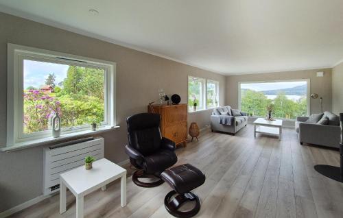 Vindafjord House | Amazing Home In Vikebygd With Wifi