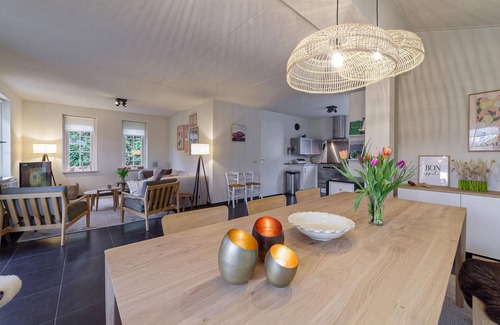 Wemeldinge House | Amazing home in Wemeldinge with WiFi
