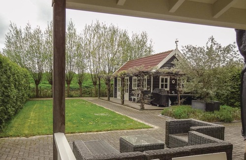 Wemeldinge House | Amazing home in Wemeldinge with WiFi