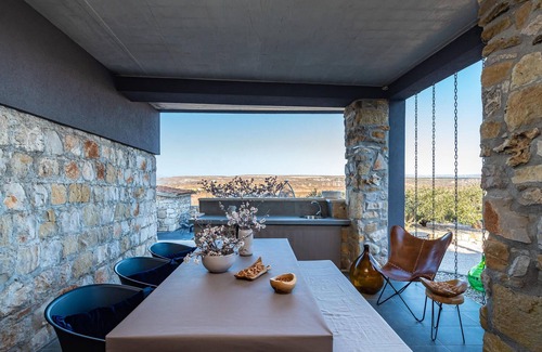 Benkovac House | Amazing home in Zagrad