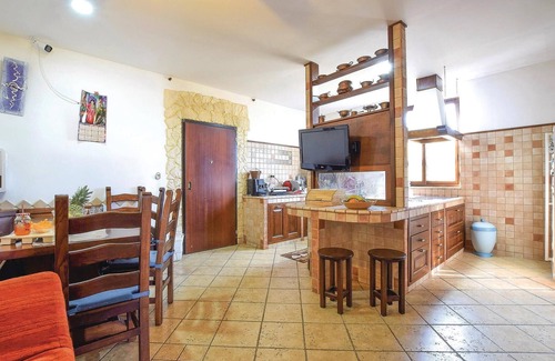 Mondragone House | Amazing home in Torre di PescopaganoCE