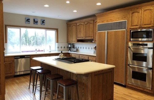 Soldotna House | Amazing Kenai River Front Home With Beautiful Views