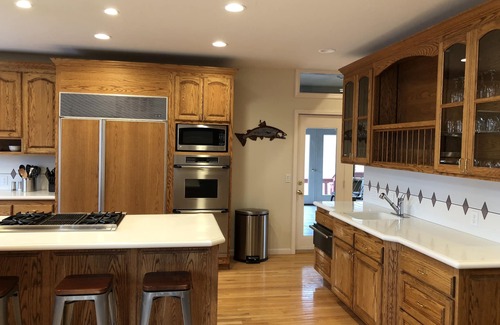 Soldotna House | Amazing Kenai River Front Home With Beautiful Views