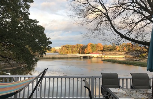 Monticello House | Amazing Lakefront House with all the Amenities!