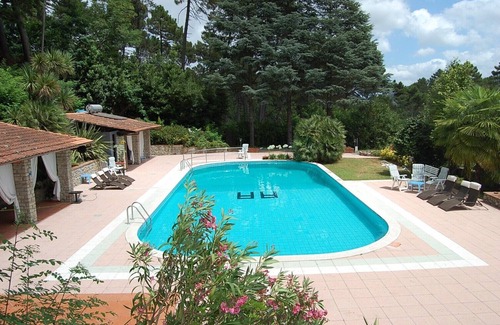 Camaiore Villa | Amazing Luxurious Villa with private swimming pool and big garden