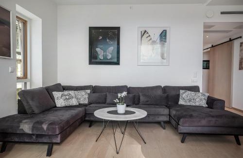 Gamle Oslo Apartment | Amazing luxury apartment on the waterfront! 73sqm