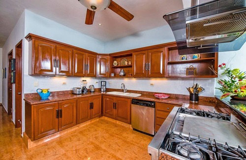 Villa Juarez Villa | Amazing Luxury Caribbean Retreat! Beach Front