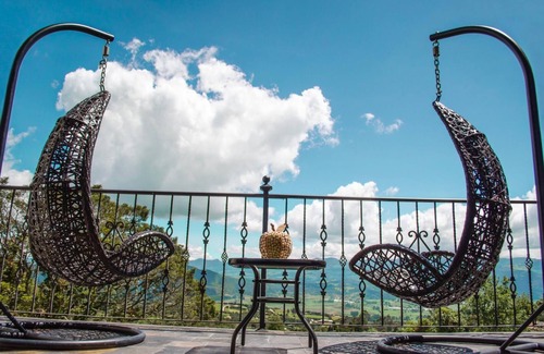 Sopo Cabin | Amazing Luxury Country House, Nearby Bogotá-Yerbabuena, Sauna, jacuzzi, pool table, etc.
