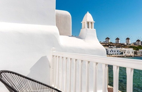 Little Venice Villa | Amazing Mykonos Suite | Superior Suite | Sea View and Interior Spa Bath |.