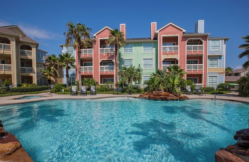 Galveston Condo | AMAZING OCEAN/BEACH VIEW at Balcony/HOT SPA/2 Pool; Close to ATTRACTIONS