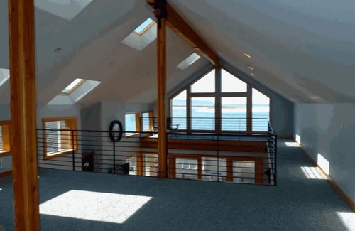 Happy Camp Hideaway House | AMAZING OCEAN VIEW LUXURY Beach Home !The Skyscraper! Netarts