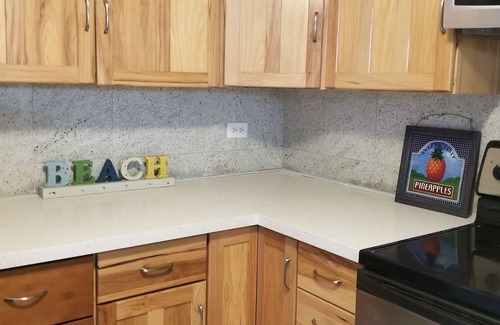 Kahaluu Bay Condo | AMAZING OCEAN VIEW Popular White Sands Village Steps To The Beach!