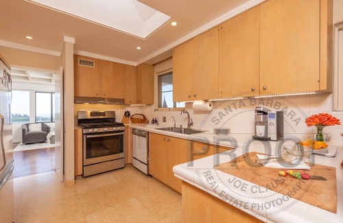 Carpinteria House | Amazing Ocean Views from Every Room