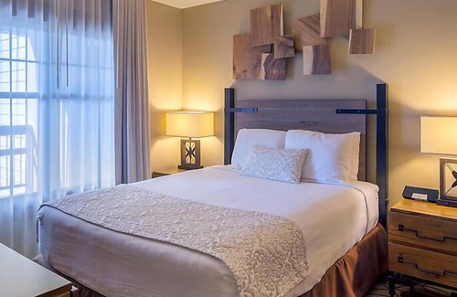 Big Cedars Resort | Amazing Paradise Point Resort in Hollister!