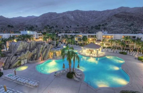 Canyon Corridor Condo | #AMAZING POOL! 2/1 POOLSIDE BAR n'GRILL! KITCHEN!