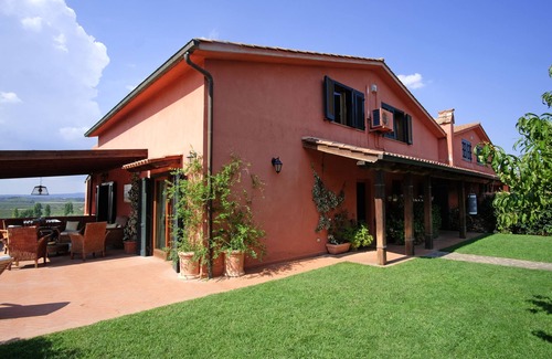 San Martino House | Amazing property in a private golf community, in the countryside near Rome
