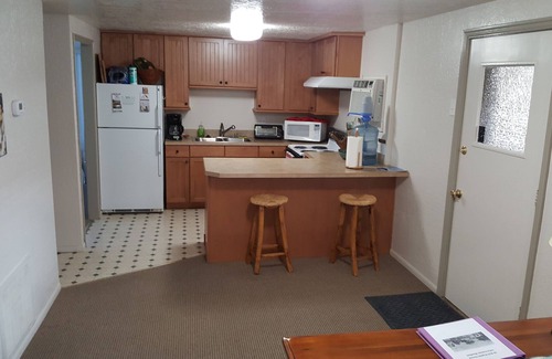 Hagerman House | Amazing relaxing get-away home on the Snake River with river view and boat dock.