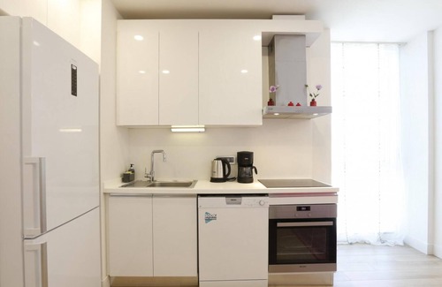 Kartal Apartment | Amazing Residence Flat with Superb View in Kartal