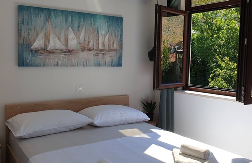 Zrnovnica House | Amazing residence with NEW private pool,sauna,BBQ