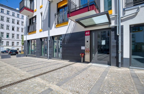 Tiergarten Apartment | Amazing Schöneberg 2BR, steps to Park am Gleisdreieck, by Blueground