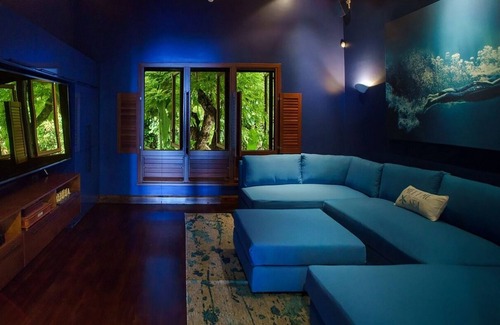 Tryall Villa | Amazing Seafront Villa in Montego Bay, Private Infinity & 2 Sea-Water Pools, Gym, Spa & So Much More