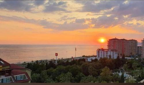 Kargicak Apartment | Amazing Seaview 3+1 apartment 100 Meter from Sea