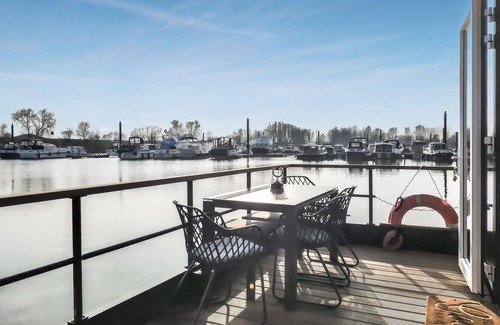 Ohe en Laak Boat Rental | Amazing ship in Ohé & Laak with WiFi