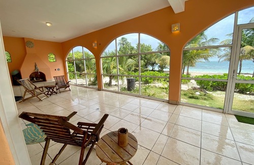 El Placer House | Amazing Snorkeling and Swimming 200 Feet from the Back Door