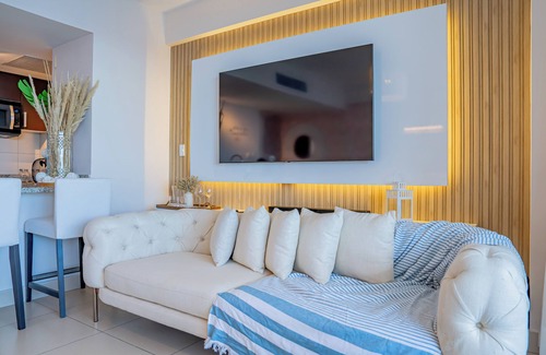 Juan Dolio - El Pueblo Apartment | Amazing & Solemn Ocean & Beach Front Apartment in Juan Dolio with a Huge Balcony
